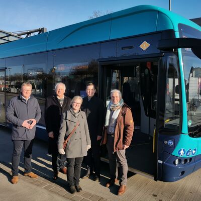 Bild vergrößern: Kreis Ostholstein und Stadt Eutin setzen auf Elektrobusse im Stadtverkehr