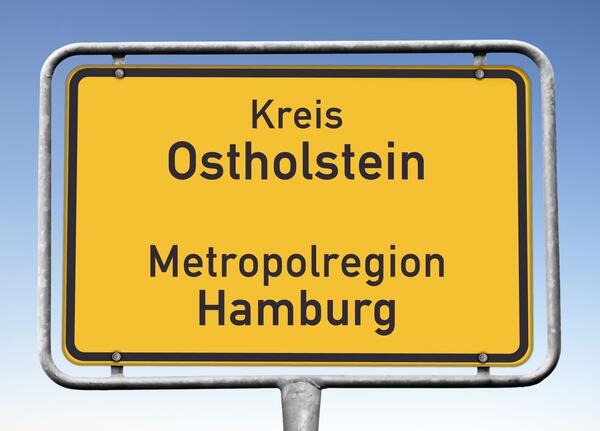 Bild vergrößern: Schild Kreis Ostholstein - Metropolregion Hamburg